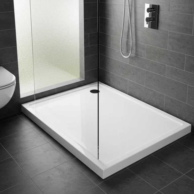 Combler l'espace entre receveur de douche et sol : quelle solution selon le vide ?
